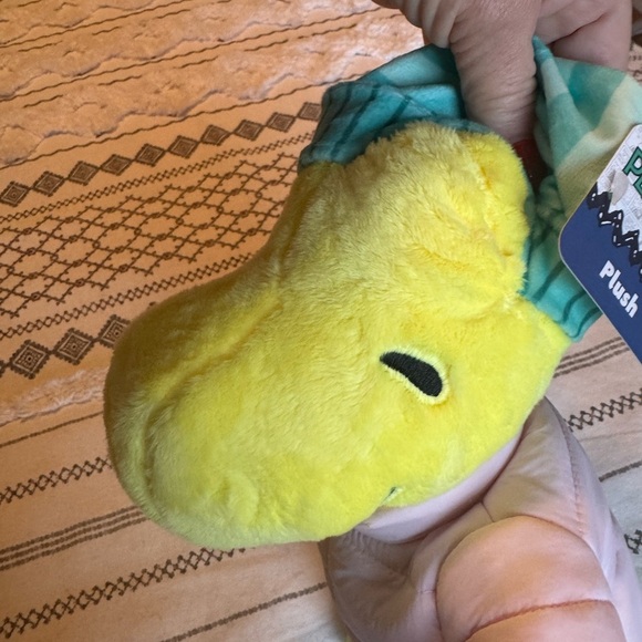 Woodstock “Peanuts” Seasonal Plushie - Picture 6 of 6